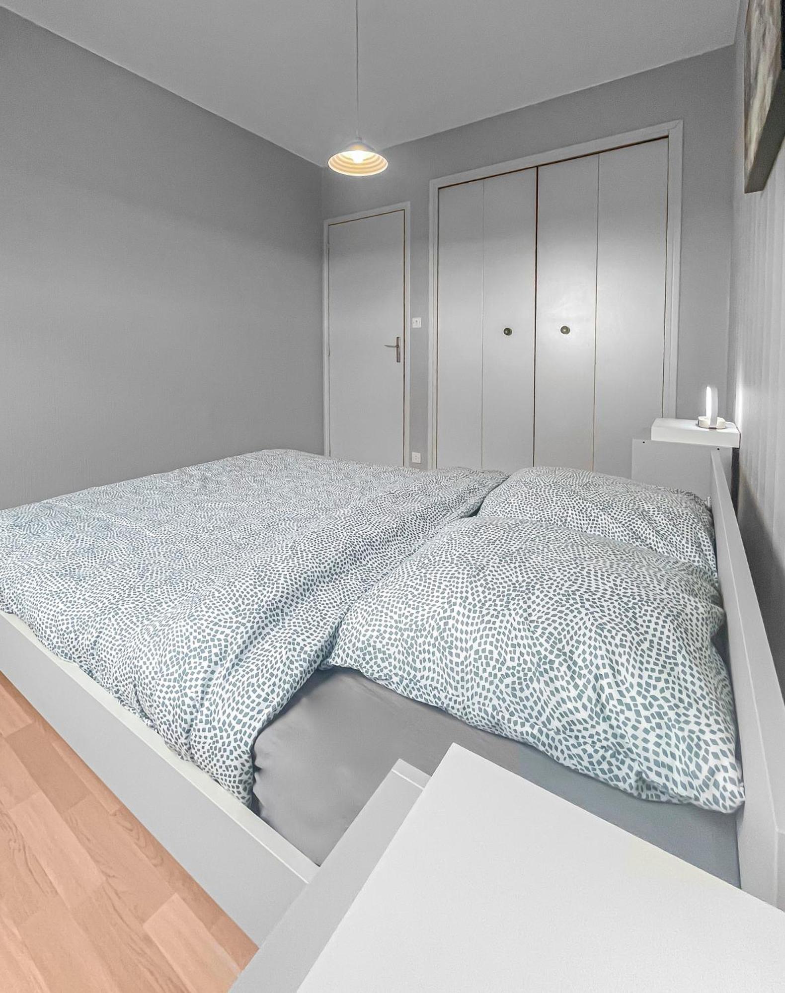 Pied-A-Terre A Montlucon Apartamento Exterior foto